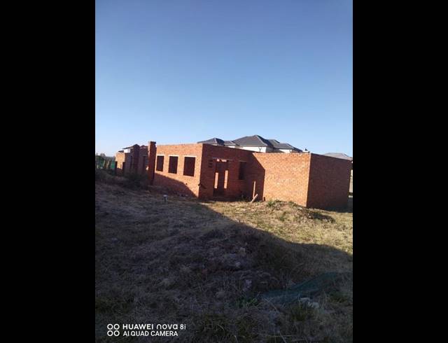 4 BEDROOM HOUSE FOR SALE IN SAVANNAH COUNTRY ESTATE